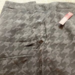 Merona Black Pencil Skirt - size 14
